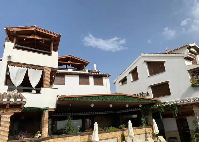 Alhanda Apartahotel