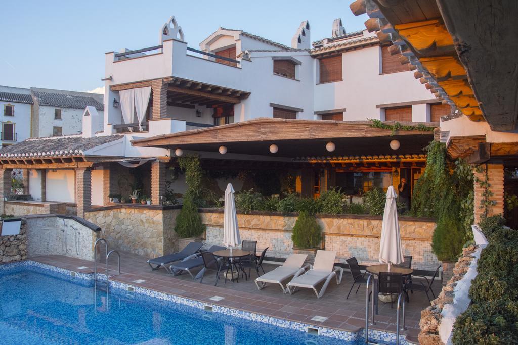 Alhanda Apartamento *